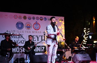 Siyah İnci İçin Görkemli Festival Başladı